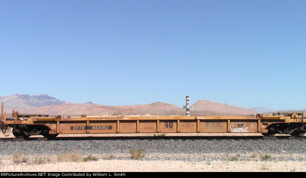 WB Unit Container Frt at Erie NV -93